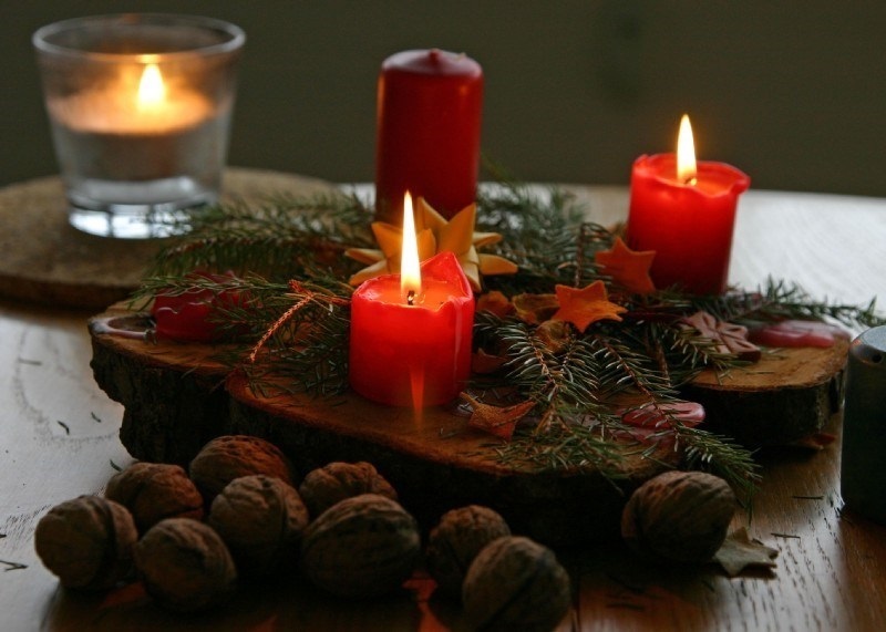 Christmas_candles.jpg